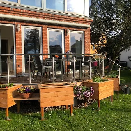 Appartamento Stadtvilla Bruegemann Mit Terrasse & Parkplatz - Abc136 By Abcwismar Wißmar