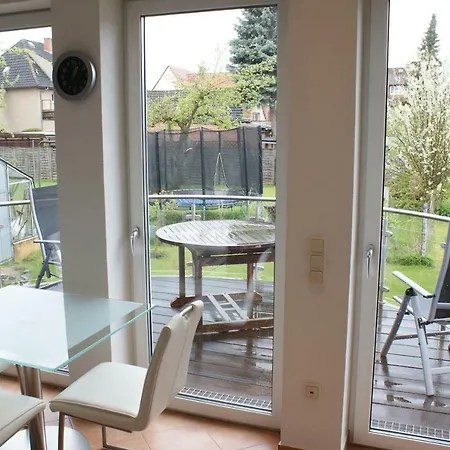 Stadtvilla Bruegemann Mit Terrasse & Parkplatz - Abc136 By Abcwismar *